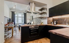 Prague Trendy Central Apartment By Michal&Friends
