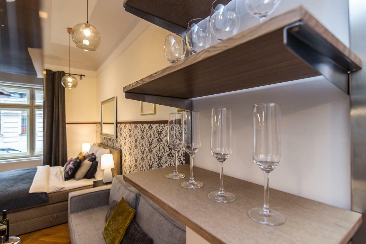 Prague Trendy Central Apartment By Michal&Friends Экстерьер фото